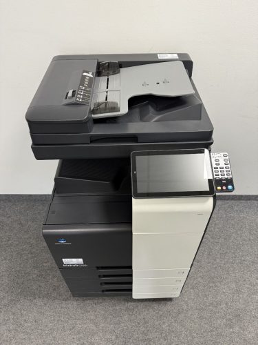 WhatsApp Image 2025-10-17 at 10.33.31 (3)