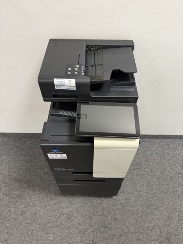 WhatsApp Image 2025-10-17 at 10.34.05 (1)