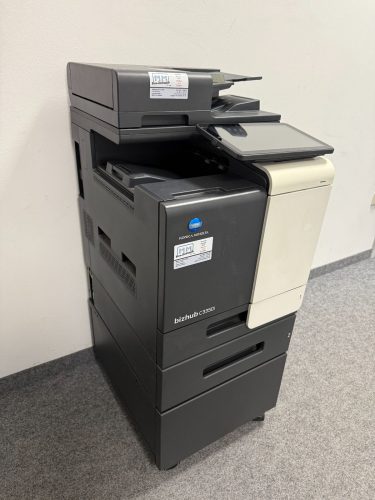 WhatsApp Image 2025-10-17 at 10.34.05 (2)